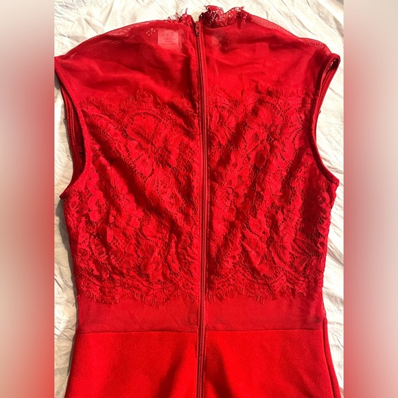 Windsor Elegant Red Lace Dress Size Small - Picture 12 of 13